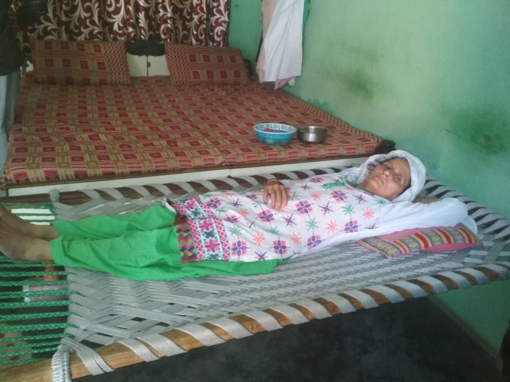 बिना इलाज मौत से लड़ रहे गन्ना किसान, मलकपुर चीनी मिल ने नहीं किया भुगतान 1 30 3