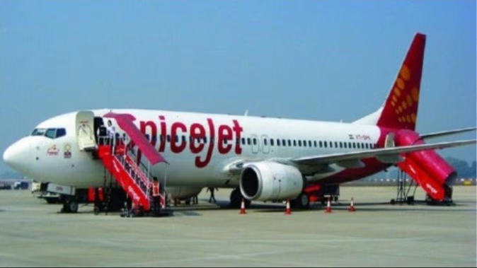 03 SPICEJET