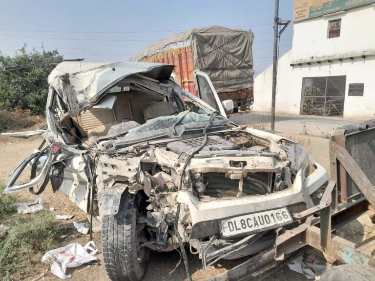 Baghpat News: पेरीफेरल एक्सप्रेस पर दुर्घटना में दो की मौत कई घायल