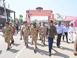 चैत्र नवरात्रि मेला–2026: शाकुम्भरी देवी मंदिर में जिलाधिकारी व वरिष्ठ पुलिस अधीक्षक ने किया व्यवस्थाओं का निरीक्षण